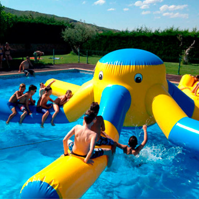 Parques infantiles | Diversión asegurada para todos los públicos Hinchables acuáticos